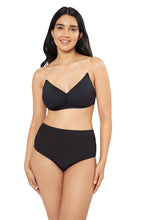 Load image into Gallery viewer, Amante Classic Backless Padded & Non-wired Bra - Black 78301