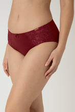 Load image into Gallery viewer, Amante Luxe Support Hipster Panty - Windsor Wine 101701