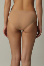 Load image into Gallery viewer, Amante Vanish Seamless Hipster Panty - Macaroon 11412
