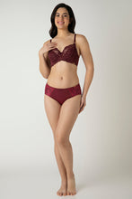Load image into Gallery viewer, Amante Luxe Support Non-Padded Wired Bra - Windsor Wine 101601