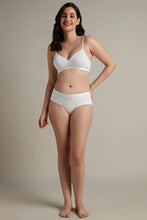 Load image into Gallery viewer, Amante Simply Soft Padded Non-Wired Cotton Bra - White