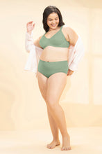 Load image into Gallery viewer, Amante Delight Minimizer Non-Padded Wired Bra - Reseda 104001
