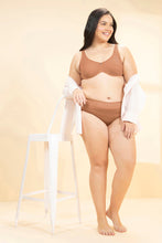 Load image into Gallery viewer, Amante Sophistique Bliss Non-Padded Wired Minimizer Bra - Sandstone