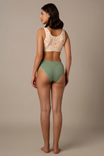 Load image into Gallery viewer, Amante Easy Slip-On Non-Padded Non-Wired Cotton Bra - Daisy Print