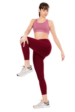 Load image into Gallery viewer, Amante Energize Medium Impact Round Neck Sports Bra - Heather Rose 98701