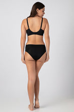 Load image into Gallery viewer, Amante Chic Smooth Non-Padded Non-Wired Minimizer Bra - Black 09801