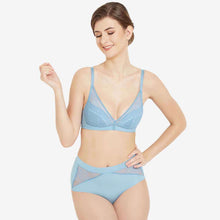 Load image into Gallery viewer, Wacoal Looping Padded Non-wired 3/4th Cup Everyday Wear Medium coverage Lace Bra - Blue LSF100