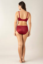 Load image into Gallery viewer, Amante Elegant Support Hipster Panty - Henna 78001