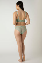Load image into Gallery viewer, Amante Demure Non-Padded Non-Wired Contour Bra - Tulip Harmony Print 05601