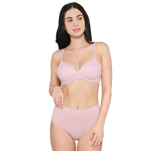 Load image into Gallery viewer, Wacoal How Perfect Padded Non-wired 3/4th Cup Medium Coverage Seamless T-Shirt Bra - Pink 852189