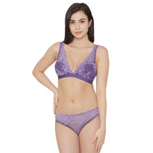 Load image into Gallery viewer, Wacoal Embrace Lace Non Padded Non Wired 3/4th Cup Bridal Wear Medium coverage Lace Bralette - Purple 852191