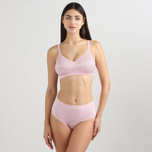 Load image into Gallery viewer, Wacoal Back Appeal Non Padded Non-Wired Full Cup Everyday Wear Plus Size Seamless Full Support Bra-Light Pink 852303