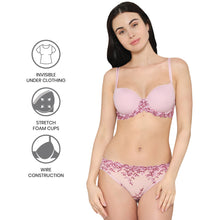 Load image into Gallery viewer, Wacoal Embrace Lace Contour Padded Wired 3/4th Cup Everyday Wear Medium coverage T-Shirt Bra - Light Pink 853191