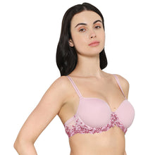 Load image into Gallery viewer, Wacoal Embrace Lace Contour Padded Wired 3/4th Cup Everyday Wear Medium coverage T-Shirt Bra - Light Pink 853191
