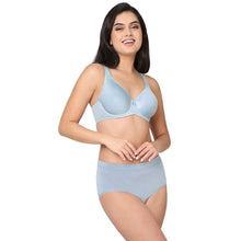 Load image into Gallery viewer, Wacoal Basic Beauty Lightly Padded Wired Full Cup Everyday Wear Full coverage T-Shirt Bra - Light Blue 853192