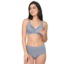 Load image into Gallery viewer, Wacoal Basic Beauty Lightly Padded Wired Full Cup Everyday Wear Full coverage T-Shirt Bra - Blue 853192