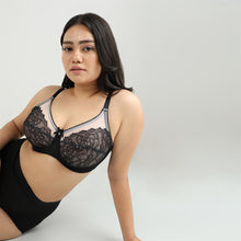 Load image into Gallery viewer, Wacoal Retro Chic Non Padded Wired Full Coverage Full Support Everyday Comfort Bra - Black 855186