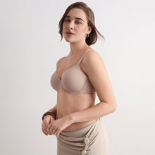 Load image into Gallery viewer, Wacoal Everyday Elegance Padded Wired Full Cup Everyday Wear Smooth Finish T-Shirt Bra - Beige BI05A01