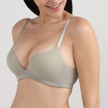 Load image into Gallery viewer, Wacoal Women’s Dreamy Curve Padded Non-wired 3/4th Cup Everyday Wear Push-up Bra-Grey BI05G01