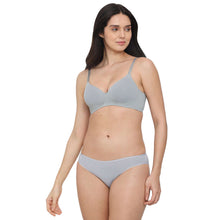 Load image into Gallery viewer, Wacoal Cool Comfort Padded Non-wired 3/4th Cup Everyday Wear T-shirt Bra -Grey BI05H02