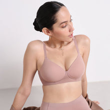 Load image into Gallery viewer, Wacoal Cool Comfort Padded Non-wired 3/4th Cup Everyday Wear T-shirt Bra-Beige BI05H02