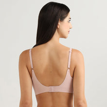 Load image into Gallery viewer, Wacoal Women’s Cool Comfort Bonded Padded Non-wired Full Coverage Bra Everyday Wear T-shirt Bra-Beige BI05H04