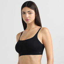Load image into Gallery viewer, Wacoal Women’s Cool Comfort Bonded Padded Non-wired Full Coverage Bra Everyday Wear T-shirt Bra-Black BI05H04