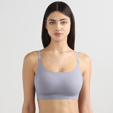 Load image into Gallery viewer, Wacoal Women’s Cool Comfort Bonded Padded Non-wired Full Coverage Bra Everyday Wear T-shirt Bra-Grey BI05H04