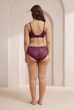 Load image into Gallery viewer, Amante Lush Lace Padded Wired Bra - Pickled Beet 112601