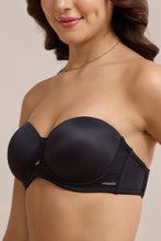 Load image into Gallery viewer, Amante Radiant Padded Wired Strapless Bra - Black 112701