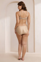 Load image into Gallery viewer, Amante Radiant Lace Padded Non-Wired Bra - Praline 113001
