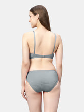 Load image into Gallery viewer, Sonari Padded Medium Coverage Lingerie Set with Removable Straps – DELTIN