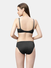 Load image into Gallery viewer, Sonari Non Padded Medium Coverage Wirefree Jacquard Lace Bridal Lingerie Set with Low Rise Panty – ERTICA