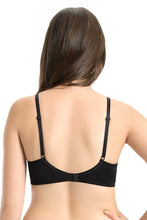 Load image into Gallery viewer, Amante every de Padded Non-Wired Classic Concealer T-Shirt Bra - Black