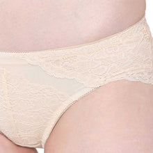 Load image into Gallery viewer, Wacoal Emma Lace Low Waist Medium Coverage Bridal Wear Lace Bikini Panty - Beige IAP317