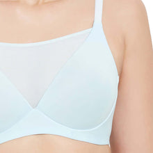 Load image into Gallery viewer, Wacoal Lively Padded Non-Wired Full Cup Everyday Wear Full coverage T-Shirt Bra - Sky Blue IB5199