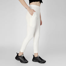 Load image into Gallery viewer, On&On Straight Pant Off White