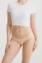 Load image into Gallery viewer, B'there Modern Essentials Seamless Bikini