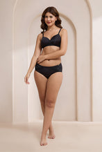 Load image into Gallery viewer, Amante Glimmer Lace Hipster Panty - Black 111801