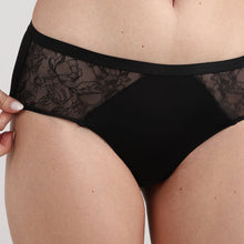 Load image into Gallery viewer, Wacoal Women’s BASICS Zoe Mid-waist Medium Coverage Everyday wear Hipster Panty-Black PI03P03