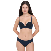 Load image into Gallery viewer, Wacoal Dreamy Curve Low-waist Medium Coverage Everyday wear Bikini Panty- Navy Blue PI05G01