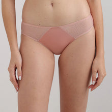 Load image into Gallery viewer, Wacoal Cool Comfort Low-waist Medium Coverage Everyday wear Bikini Panty-Light Pink PI05H03