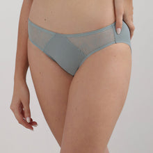 Load image into Gallery viewer, Wacoal Cool Comfort Low-waist Medium Coverage Everyday wear Bikini Panty-Grey PI05H03