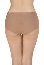 Load image into Gallery viewer, Amante Solid Low Rise Boyshort Panties (Pack of 2) 62001