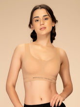 Load image into Gallery viewer, Sonari Seamless Padded Medium Coverage Sports Bra for All Day Comfort – SM 201