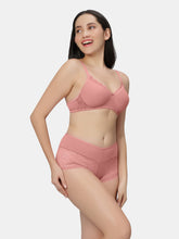 Load image into Gallery viewer, Sonari Non Padded Medium Coverage Wirefree Lace Lingerie Set with Adjustable Straps – VOLTAGE