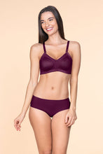 Load image into Gallery viewer, Amante Minimiser Non-Padded Non-Wired Bra - Pickled Beet 10426