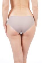 Load image into Gallery viewer, Amante Vanish Seamless Bikini Panty - Grey 11410