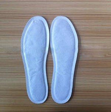 Load image into Gallery viewer, Warmee Insole Type Air Activated Ready To Use Foot Warmers Free Size (Pack of 3 Pairs) romanonx.com 
