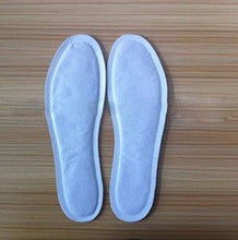 Load image into Gallery viewer, Warmee Insole Type Air Activated Ready To Use Foot Warmers Free Size (Pack of 3 Pairs) romanonx.com